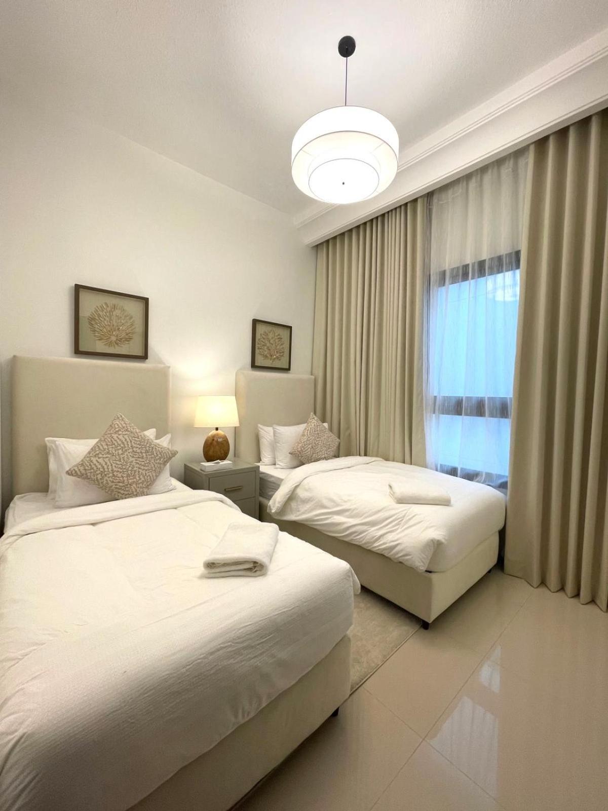 Montagne 1 Luxury 4 Bedroom - Al Dana Island *